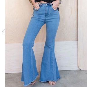 Presley super flare Three Bird Nest bell bottom jeans